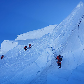 Alex Txikon - winter ascent of Manaslu